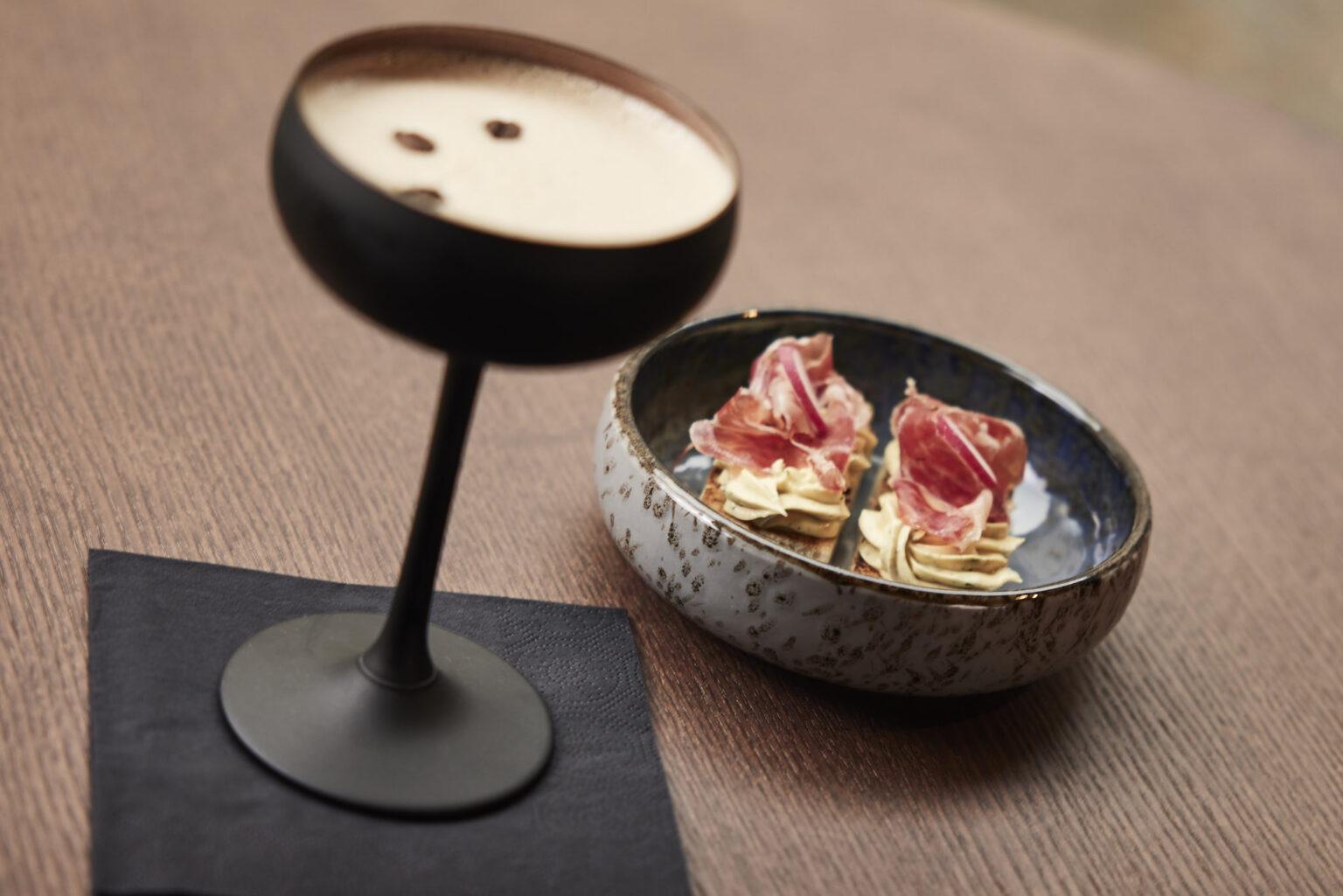Origineller Aperitif in der Viertel Bar in Brixen - Südtirol mit regionalen Produkten